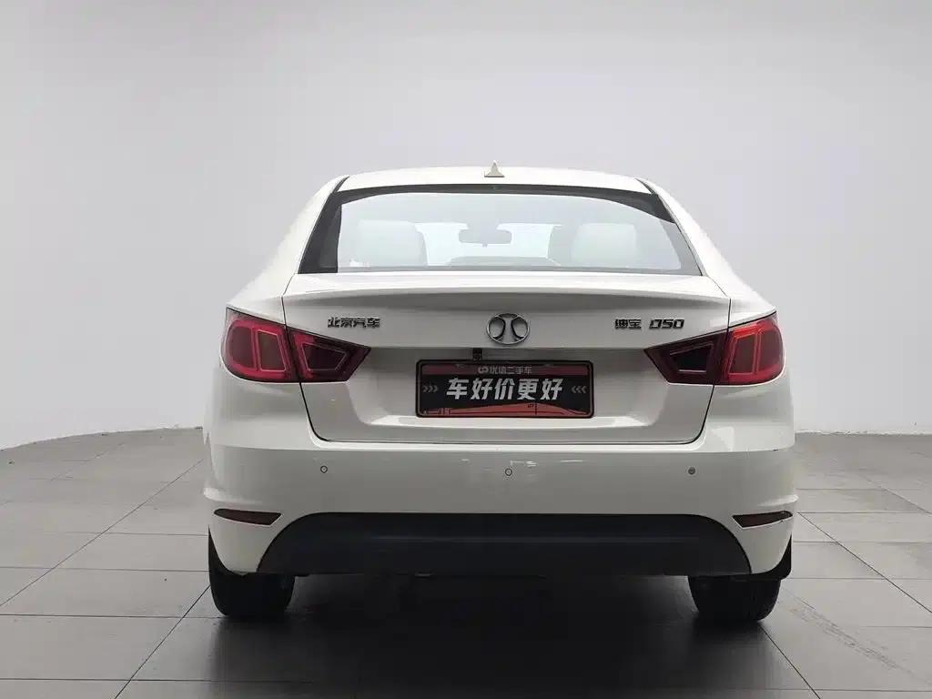 2014 Senova D50 1.5L Manual Comfort Edition — миниатюра 4