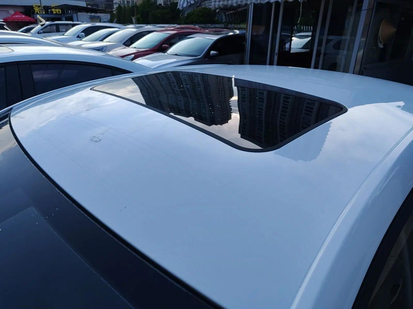 Roewe i5 2020 1.5L Manual 4G Connect Leehao Flagship Edition — миниатюра 7