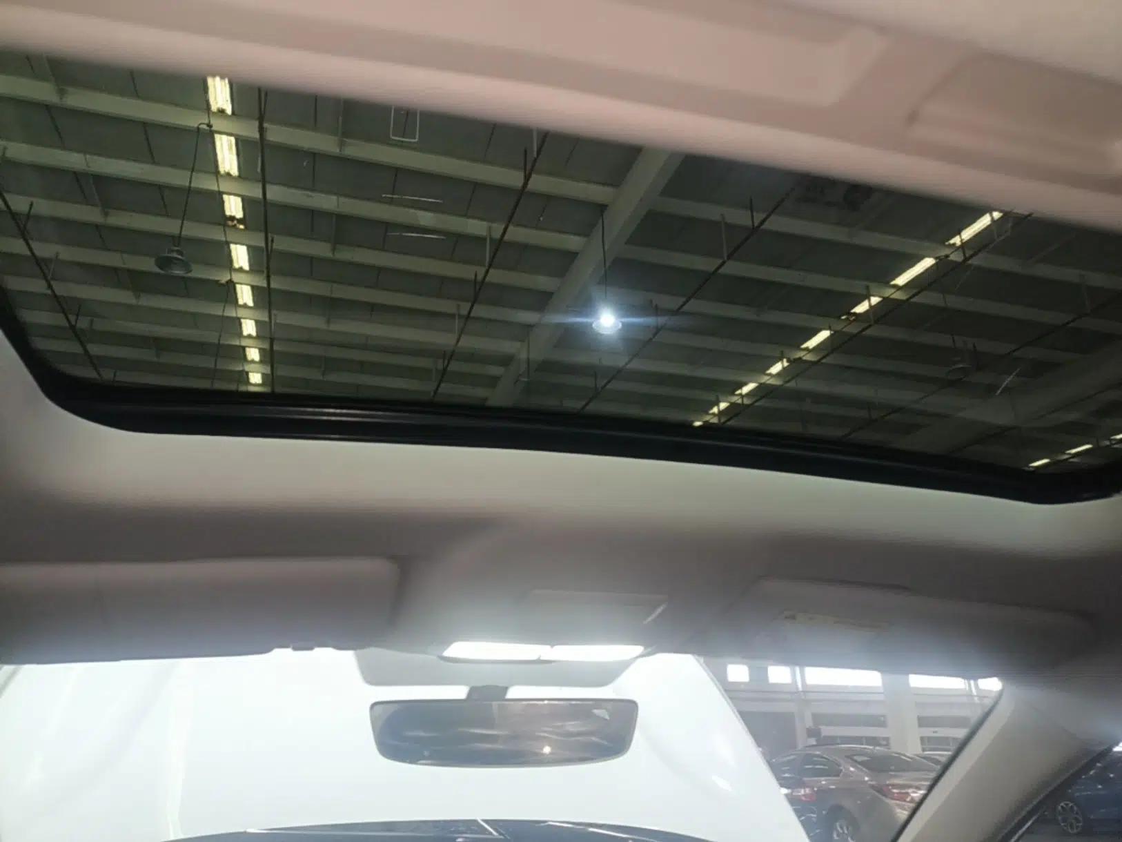 Roewe i5 2024 1.5L CVT Luxury Edition — миниатюра 26