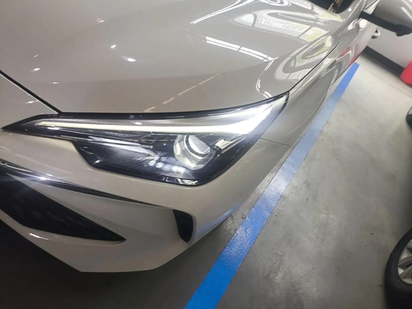 Roewe i5 2024 1.5L CVT Luxury Edition — миниатюра 8