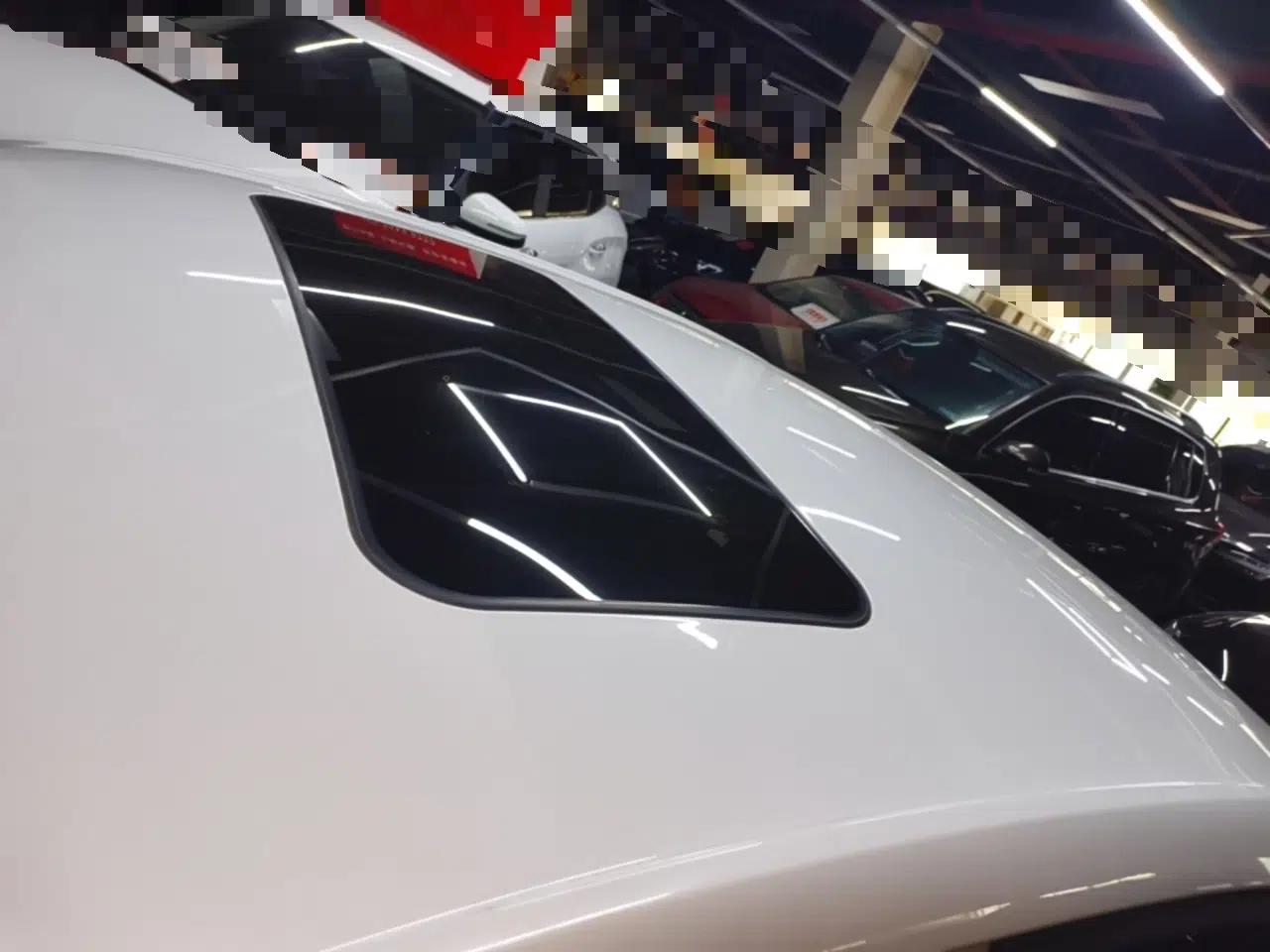 Roewe i5 2023 1.5L CVT Luxury Edition — миниатюра 7