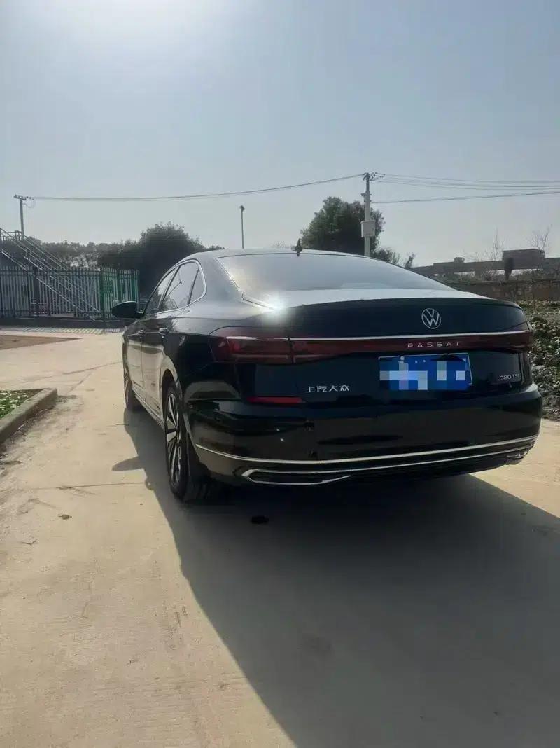 2024 Passat Outstanding Edition 380TSI Dragon Edition — миниатюра 4