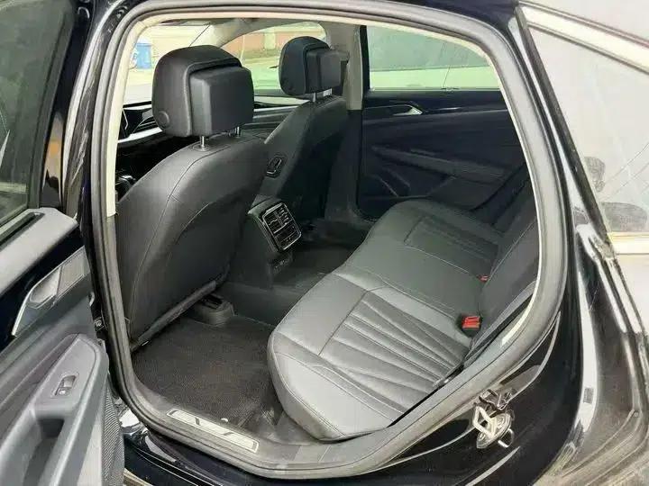 2024 Passat Outstanding Edition 380TSI Dragon Edition — миниатюра 9
