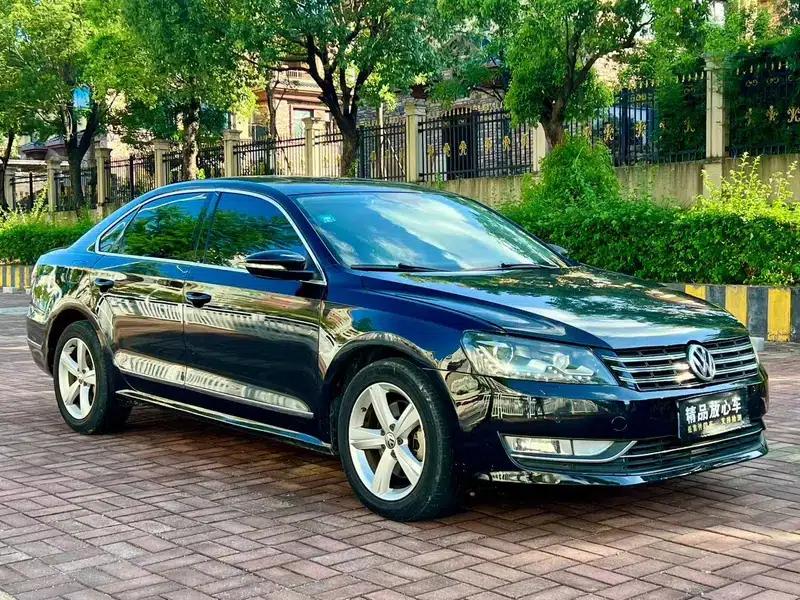 2014 Passat 2.0TSI DSG Royal Edition — миниатюра 3