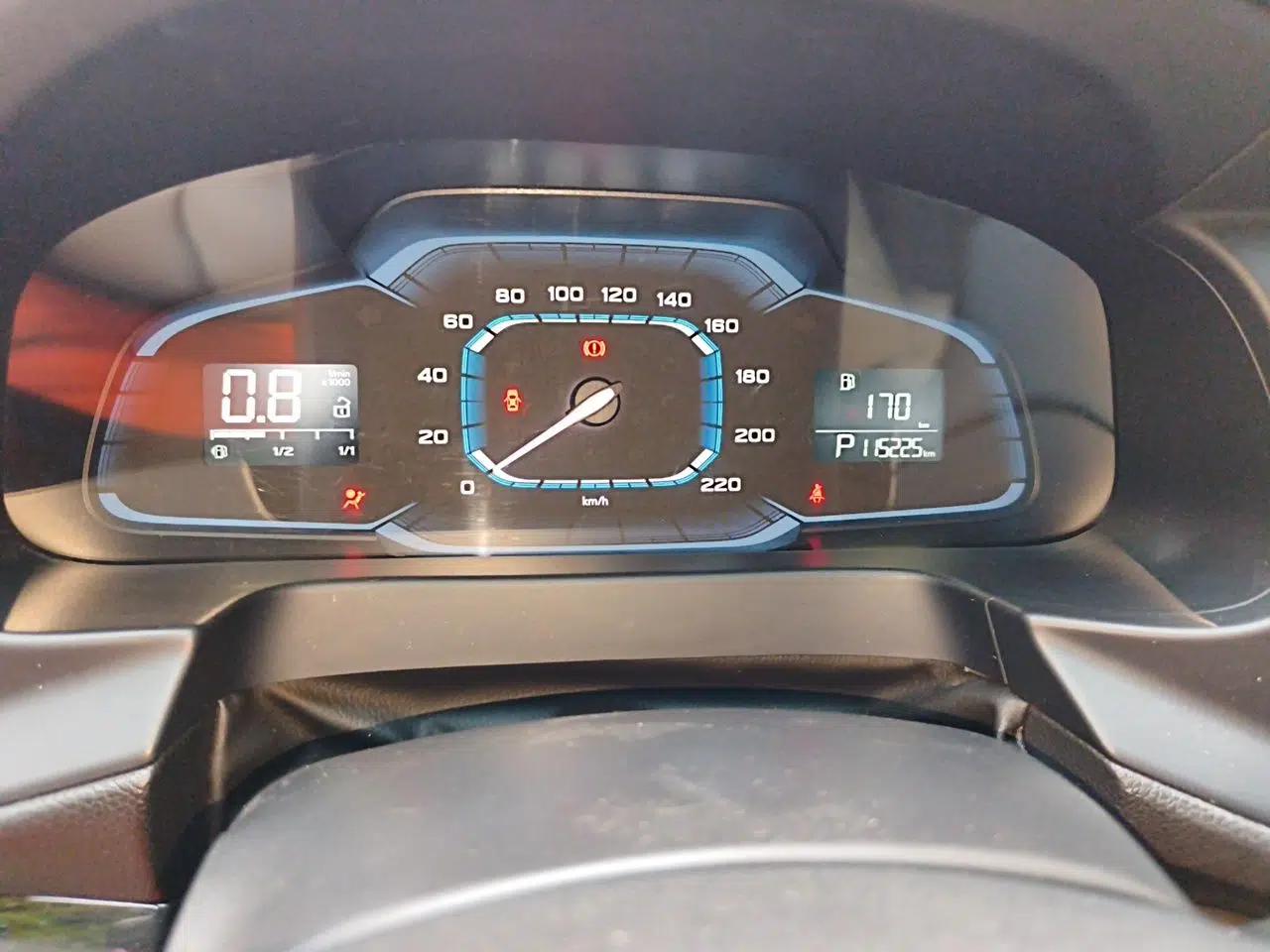 Roewe 360 2017 1.5L Automatic Luxury Edition — миниатюра 11
