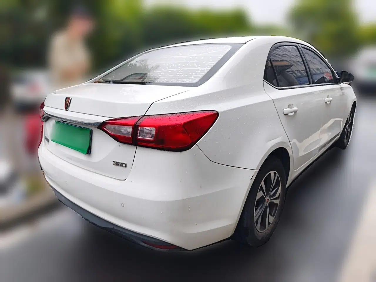 Roewe 360 2017 1.5L Automatic Luxury Edition — миниатюра 6