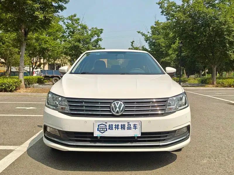 2017 Volkswagen Lavida 1.6L Automatic Comfort Edition — миниатюра 2