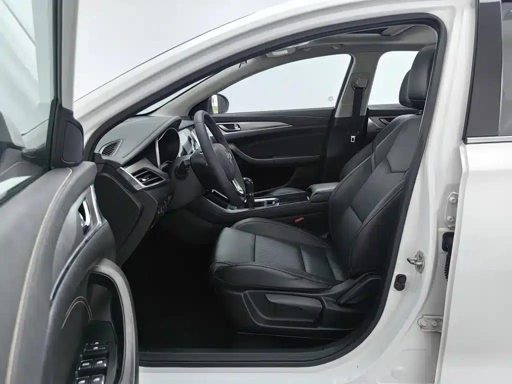 Changan Eado 2018 1.6L GDI Manual Fashion Edition — миниатюра 10