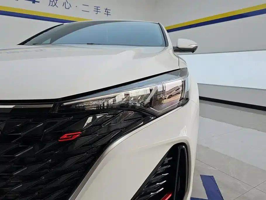 Changan Eado 2025 PLUS 1.4T Dual-Clutch High-Performance Edition — миниатюра 5