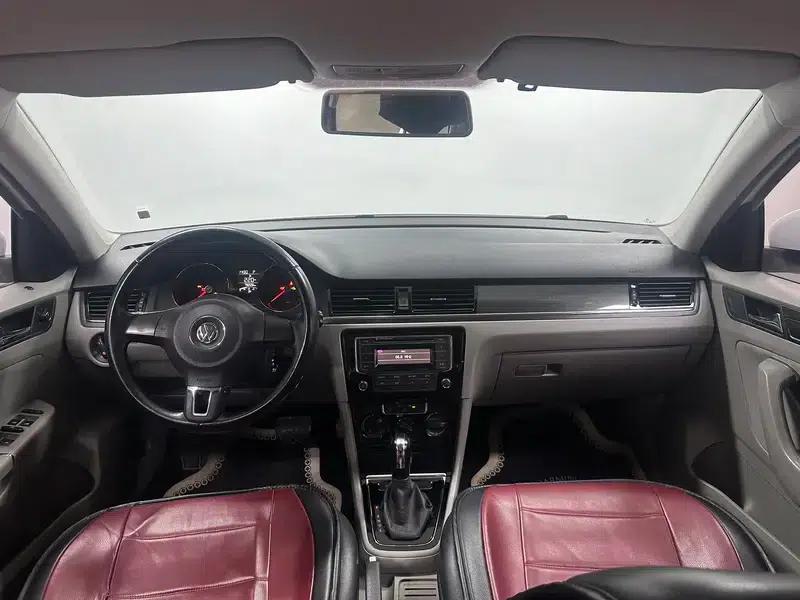 2014 Volkswagen Bora 1.6L Automatic Fashion Edition — миниатюра 14