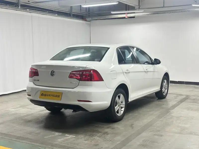 2014 Volkswagen Bora 1.6L Automatic Fashion Edition — миниатюра 7