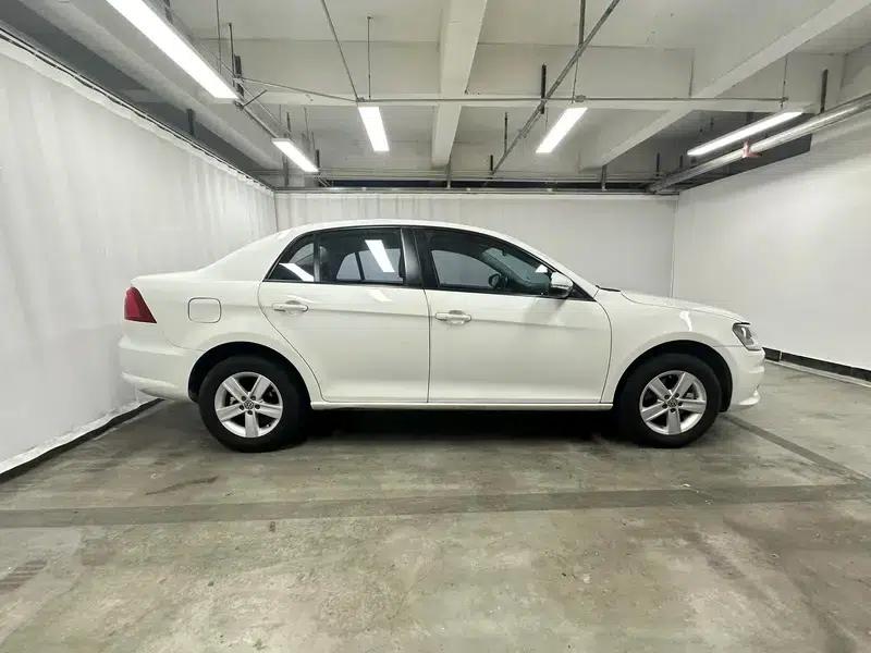 2014 Volkswagen Bora 1.6L Automatic Fashion Edition — миниатюра 8