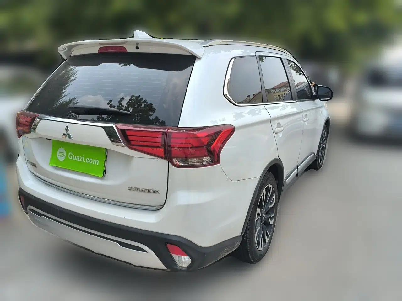 Mitsubishi Outlander 2020 2.0L Two-Wheel Drive Comfort Edition 5 Seats — миниатюра 6