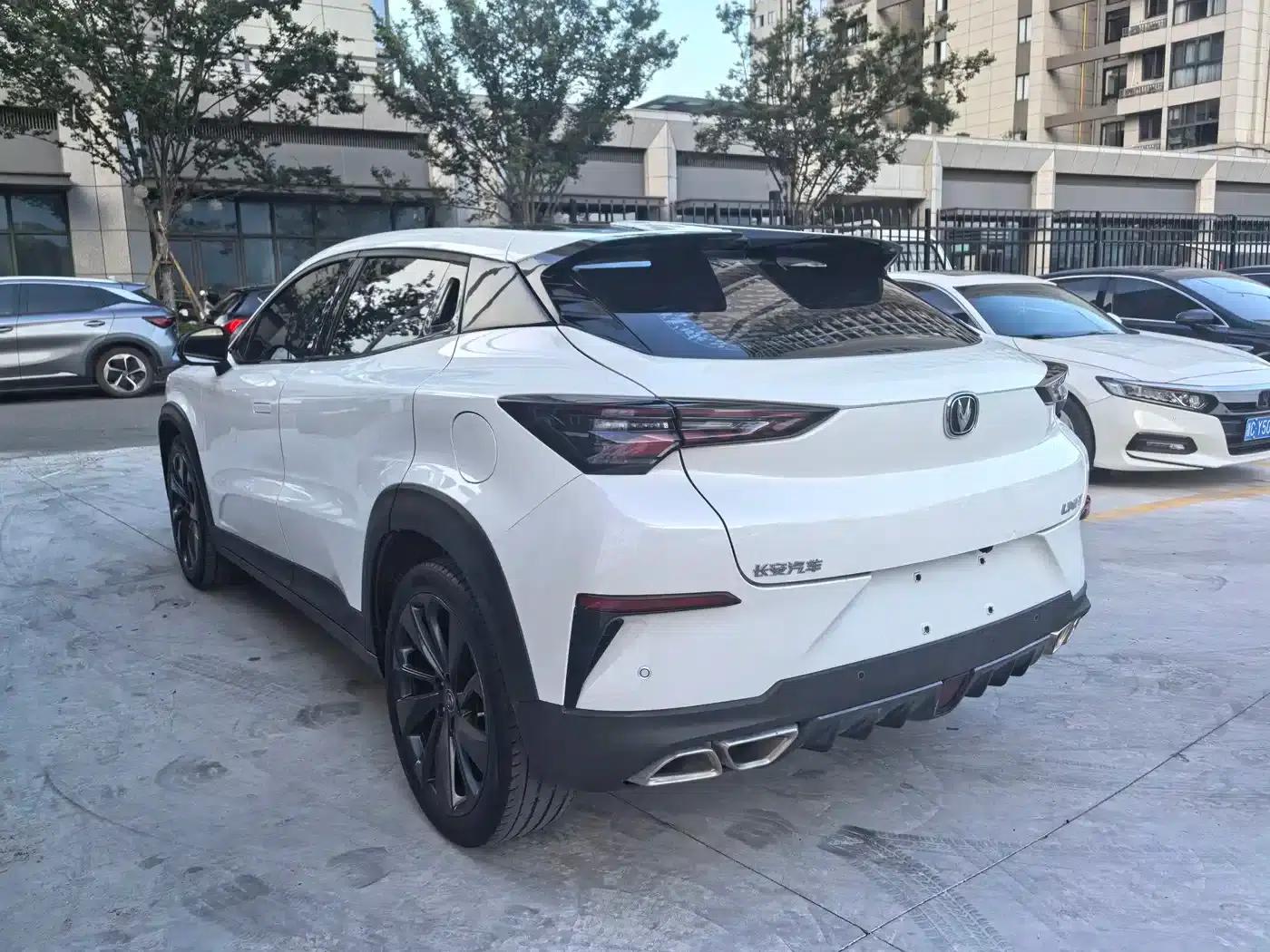 Changan UNI-T 2021 1.5T Premium Edition — миниатюра 4