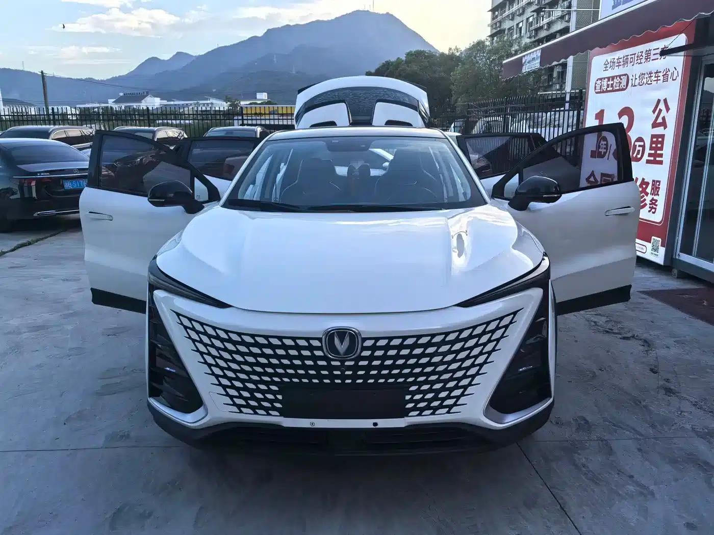 Changan UNI-T 2021 1.5T Premium Edition — миниатюра 7
