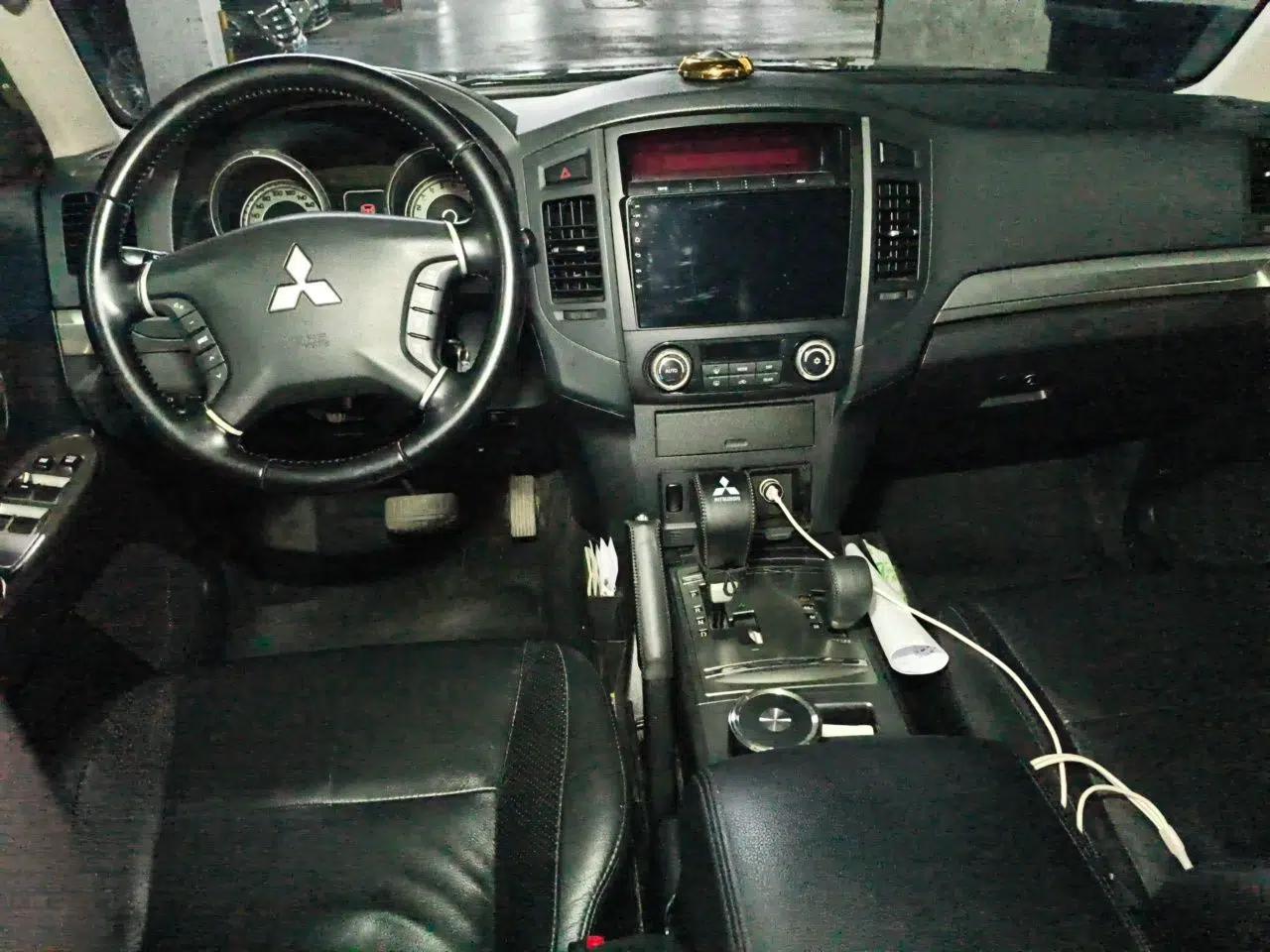 Mitsubishi Pajero 2012 3.0L Elite Edition — миниатюра 9
