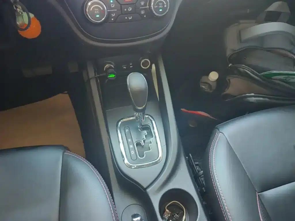 Changan CS35 2014 1.6L Automatic Deluxe Edition (National IV Emission Standard) — миниатюра 13