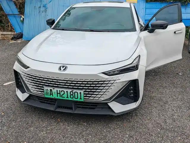 Changan UNI-V Smart Electric iDD 2023 Model, Smart Electric iDD 1.5T, 113km/h Smart Cool Edition