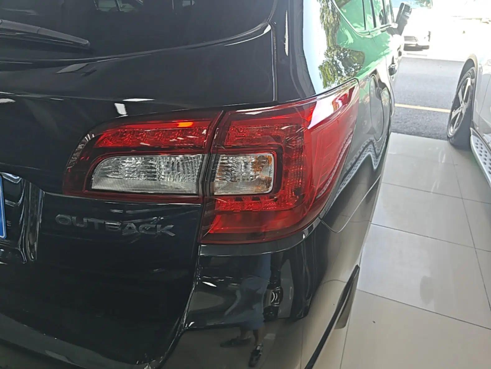 Subaru Outback 2020 Revised Version 2.5i Special Edition with EyeSight — миниатюра 9