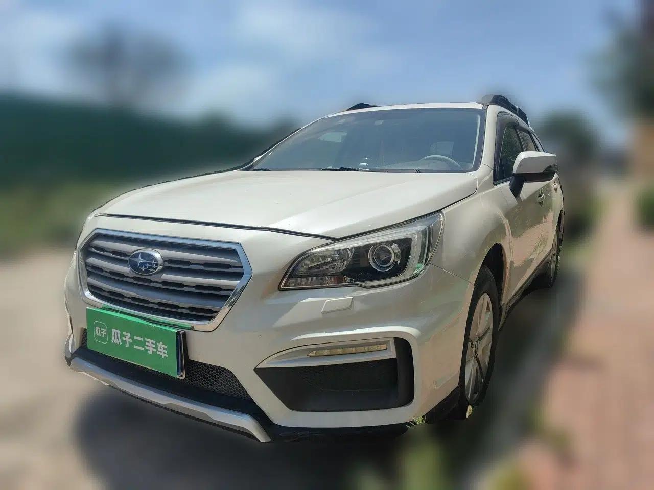 Subaru Outback 2017 2.5i Luxury Navigation Edition — миниатюра 1