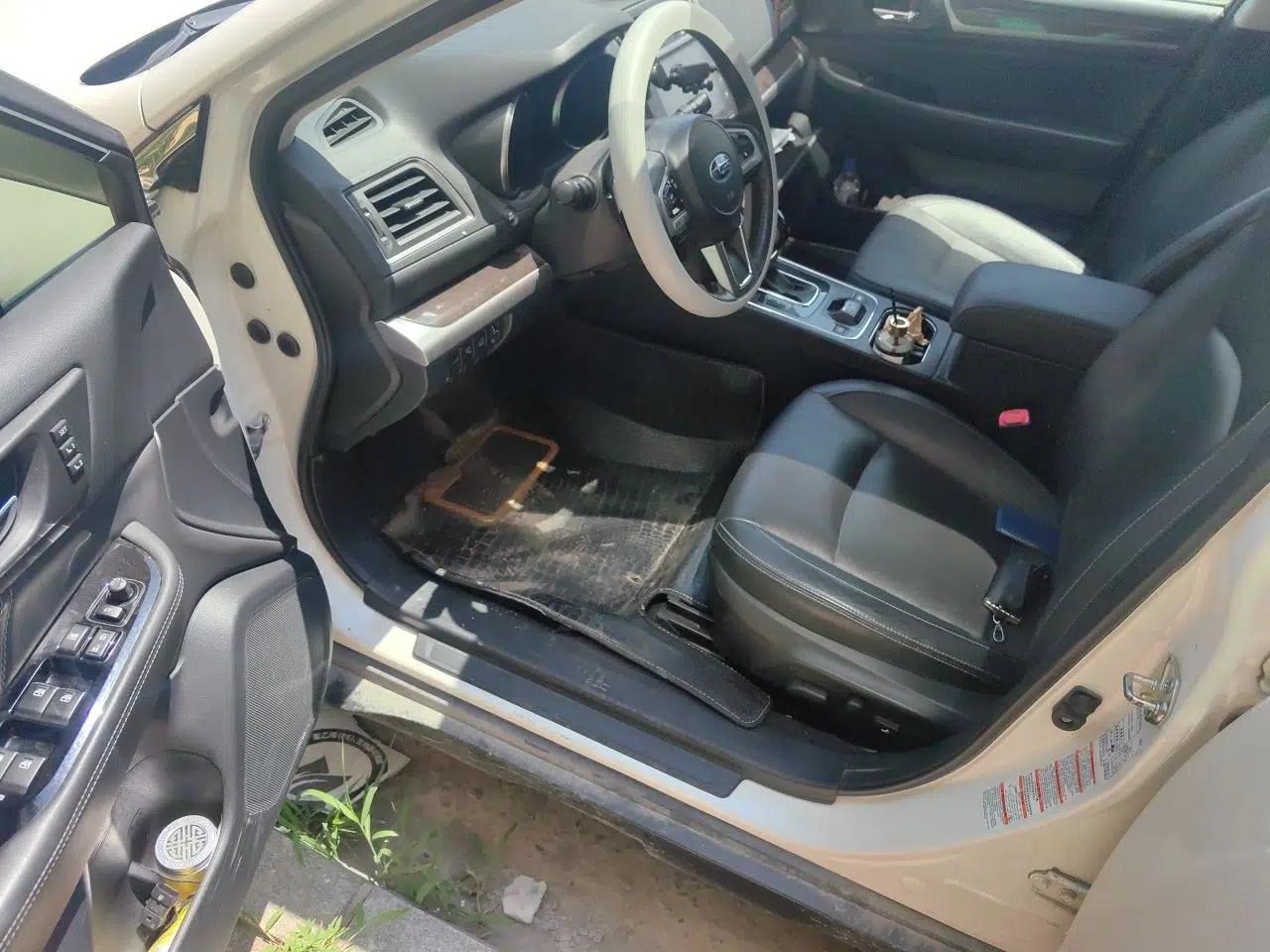 Subaru Outback 2017 2.5i Luxury Navigation Edition — миниатюра 16