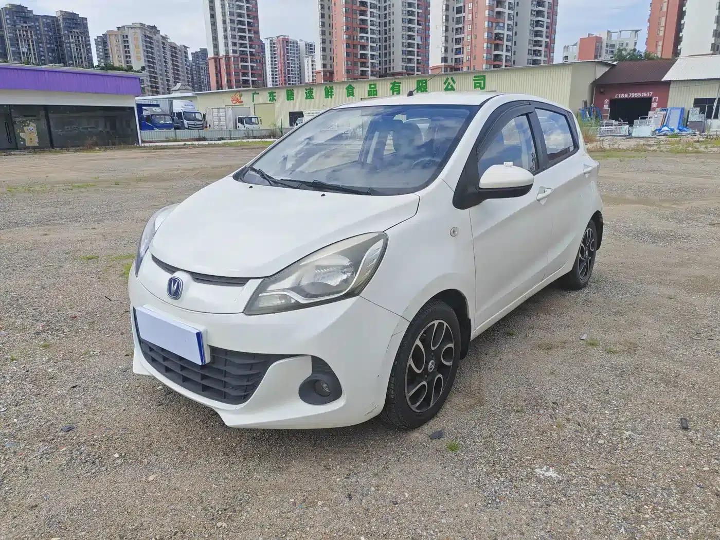 Benben 2014 1.4L Manual Deluxe Edition — миниатюра 3