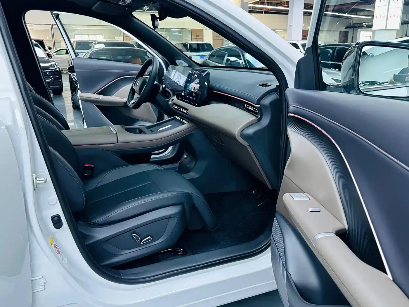 Changan CS55PLUS PHEV 2026 Smart New Blue Whale 125km Smart Edition — миниатюра 8