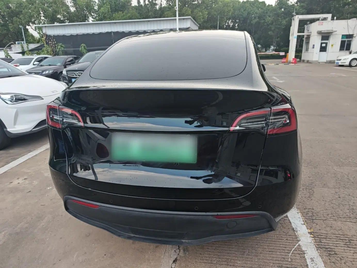 Tesla Model Y 2022 Revised Version Rear-Wheel Drive — миниатюра 5