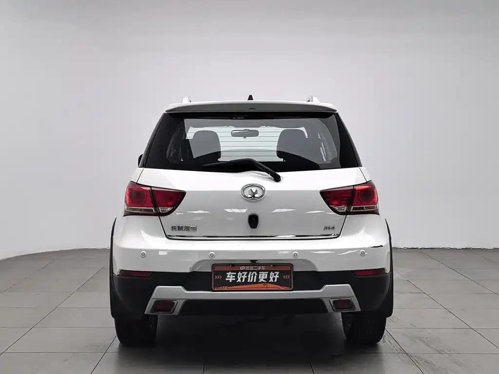 Great Wall M4 2014 1.5L Manual Comfort Model — миниатюра 4