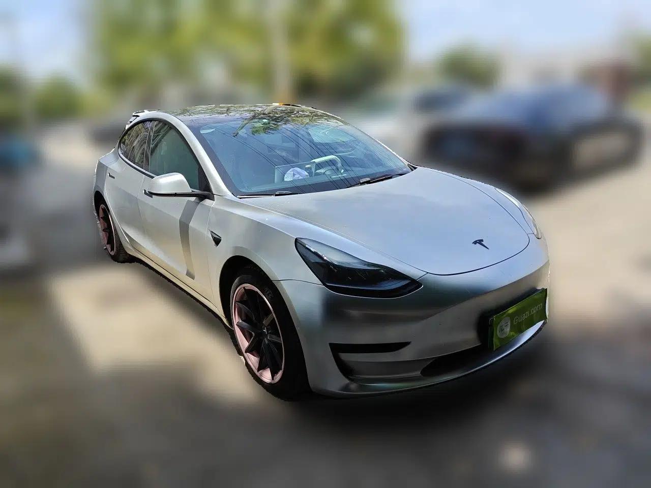 Tesla Model 3 2022 Rear-Wheel-Drive Version — миниатюра 3