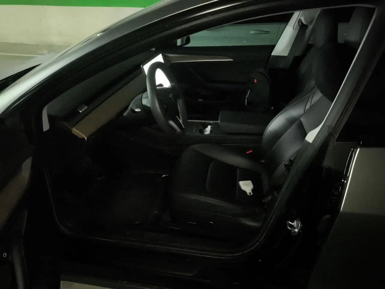 Tesla Model 3 2021 Standard Range Rear-Wheel Drive Upgraded Version 3D6 — миниатюра 16