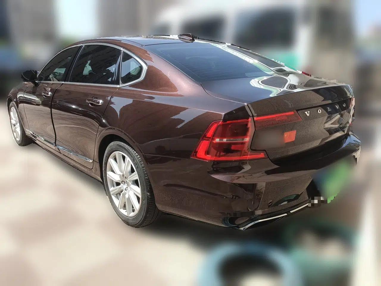 Volvo S90 2020 T5 Zhiyi Luxury Edition — миниатюра 4