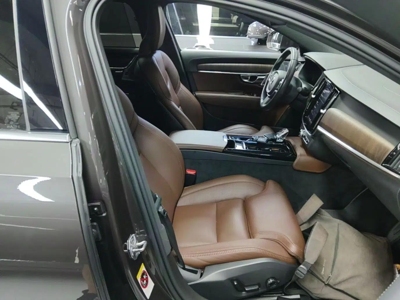 Volvo S90 New Energy 2022 Facelift T8 E-Drive Hybrid Intelligent Luxury Edition — миниатюра 19