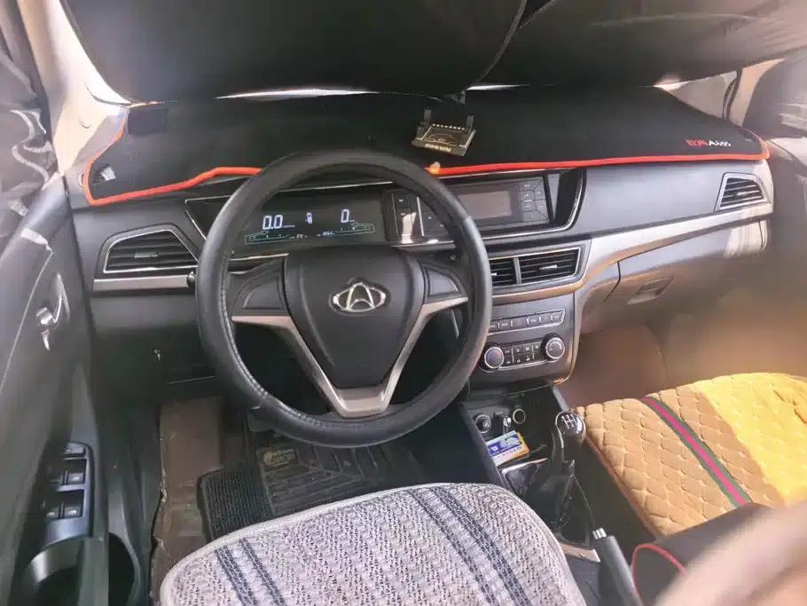 Changan Oushang A600 2016 1.5L Manual Standard 7-Seater — миниатюра 12