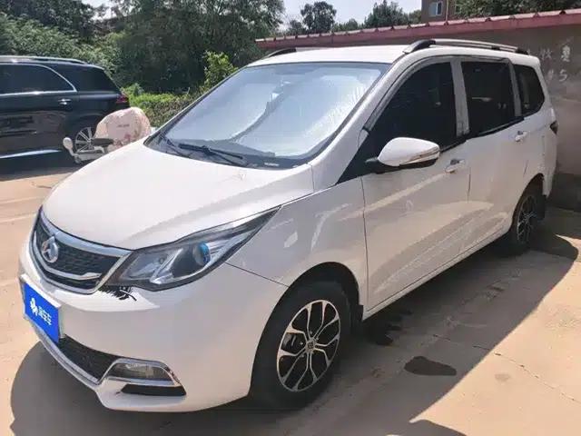 Changan Oushang A600 2016 1.5L Manual Standard 7-Seater