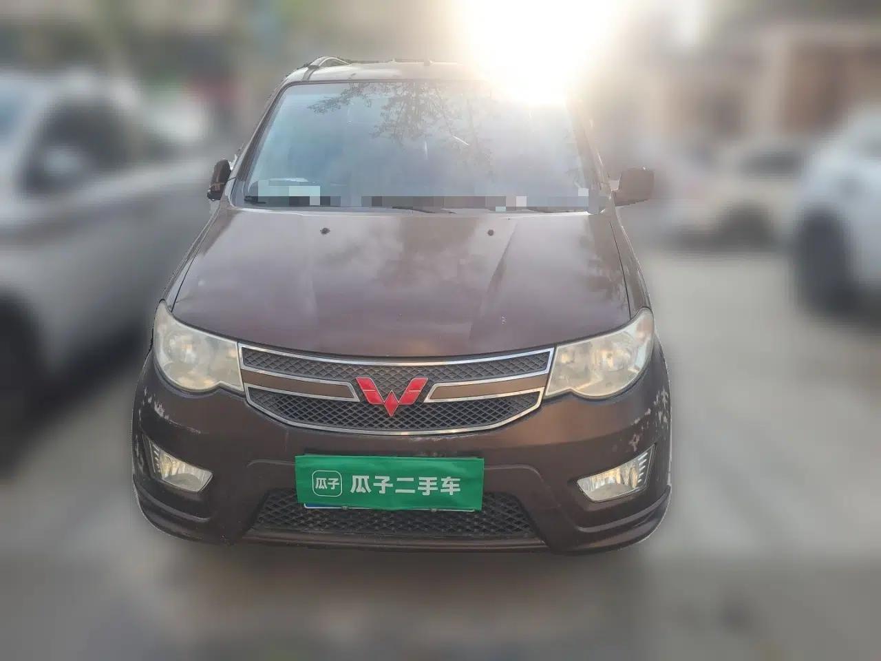 Wuling Hongguang 2015 1.5L S Basic Version China V Standard — миниатюра 2