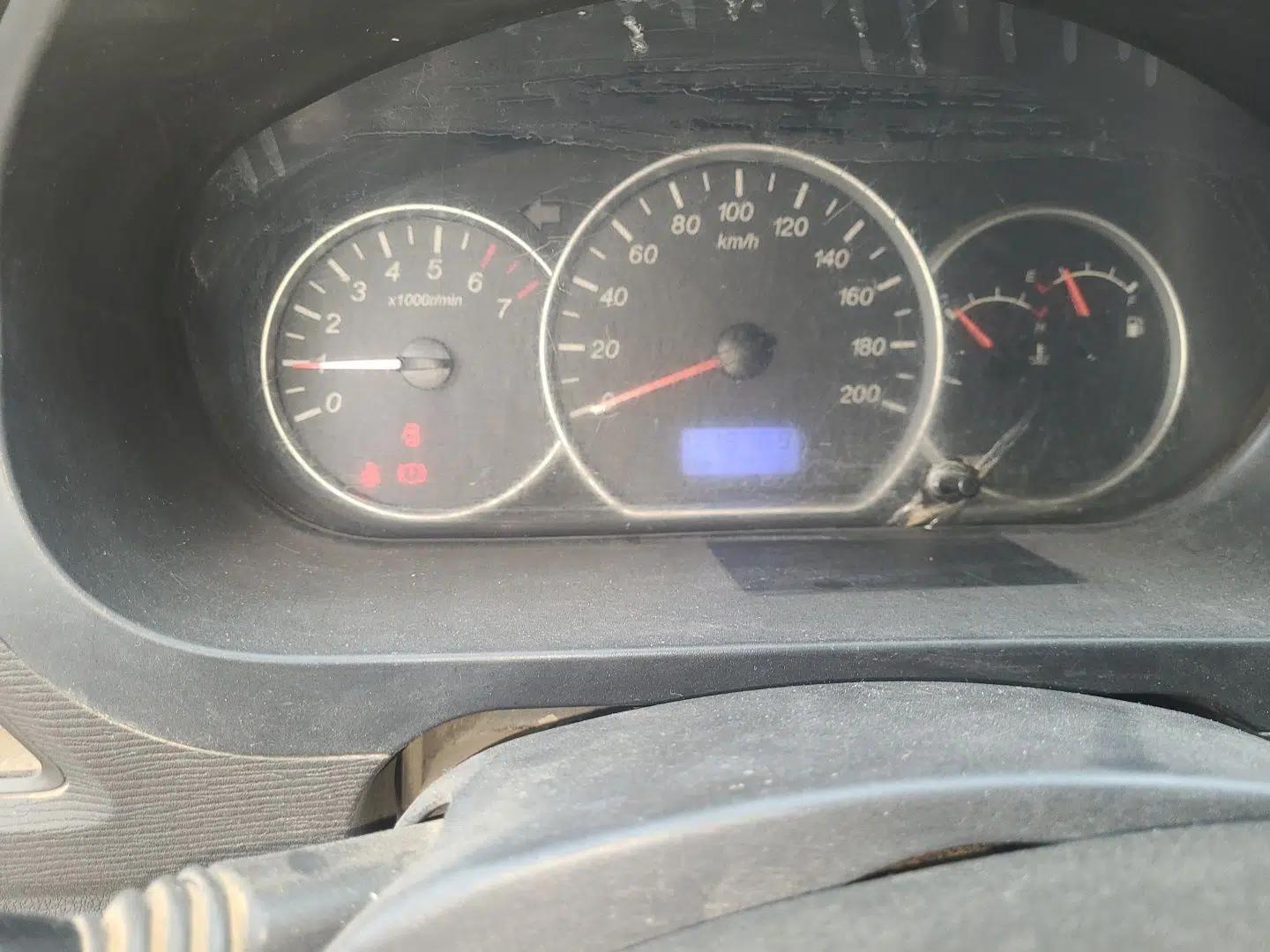 Wuling Hongguang 2015 1.5L S Basic Version China V Standard — миниатюра 10