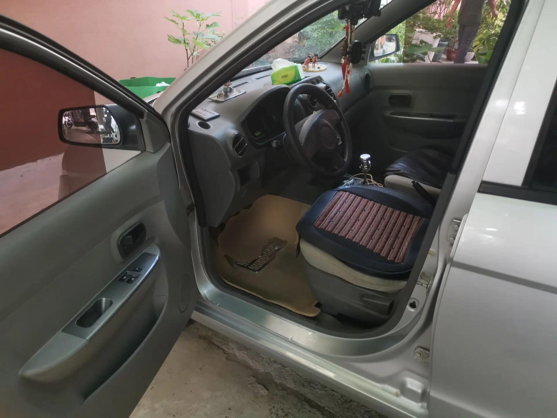 Wuling Hongguang 2013 1.5L Base Version — миниатюра 16