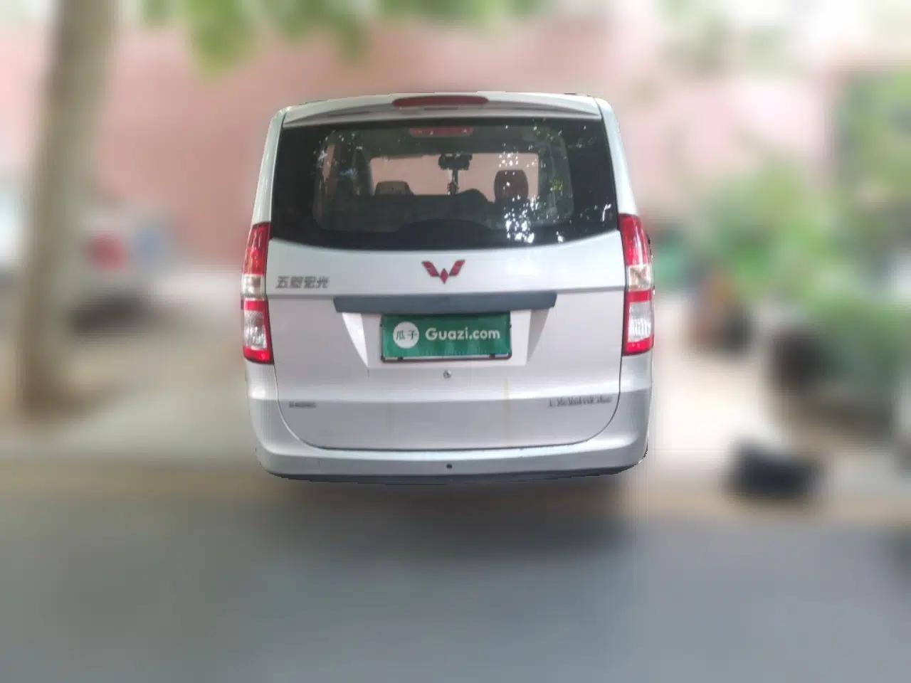 Wuling Hongguang 2013 1.5L Base Version — миниатюра 5