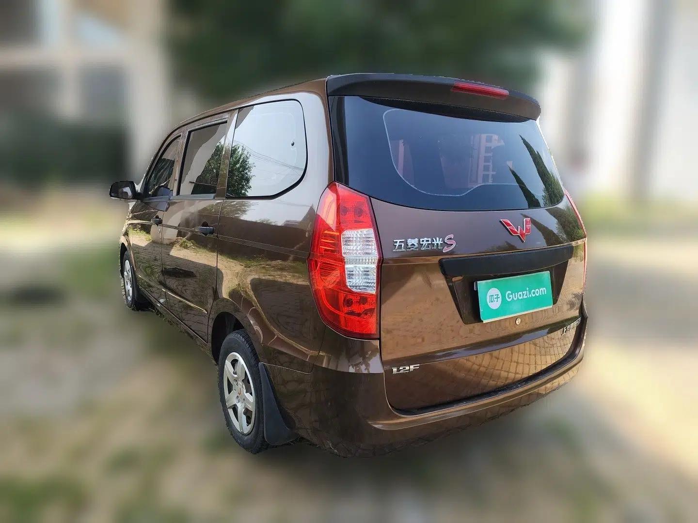 Wuling Hongguang 2015 1.2L S Base Model China V Standard — миниатюра 4