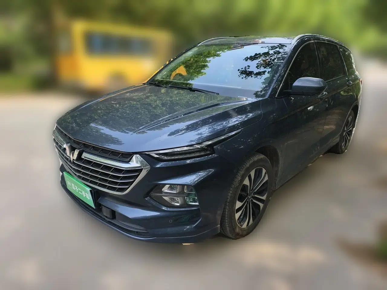 Wuling Victory 2020 1.5T CVT Flagship Edition — миниатюра 1