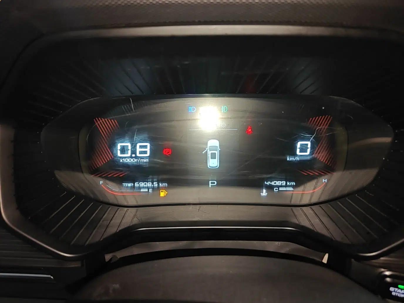Wuling Asta 2021 1.5T CVT Star曜 Edition — миниатюра 14