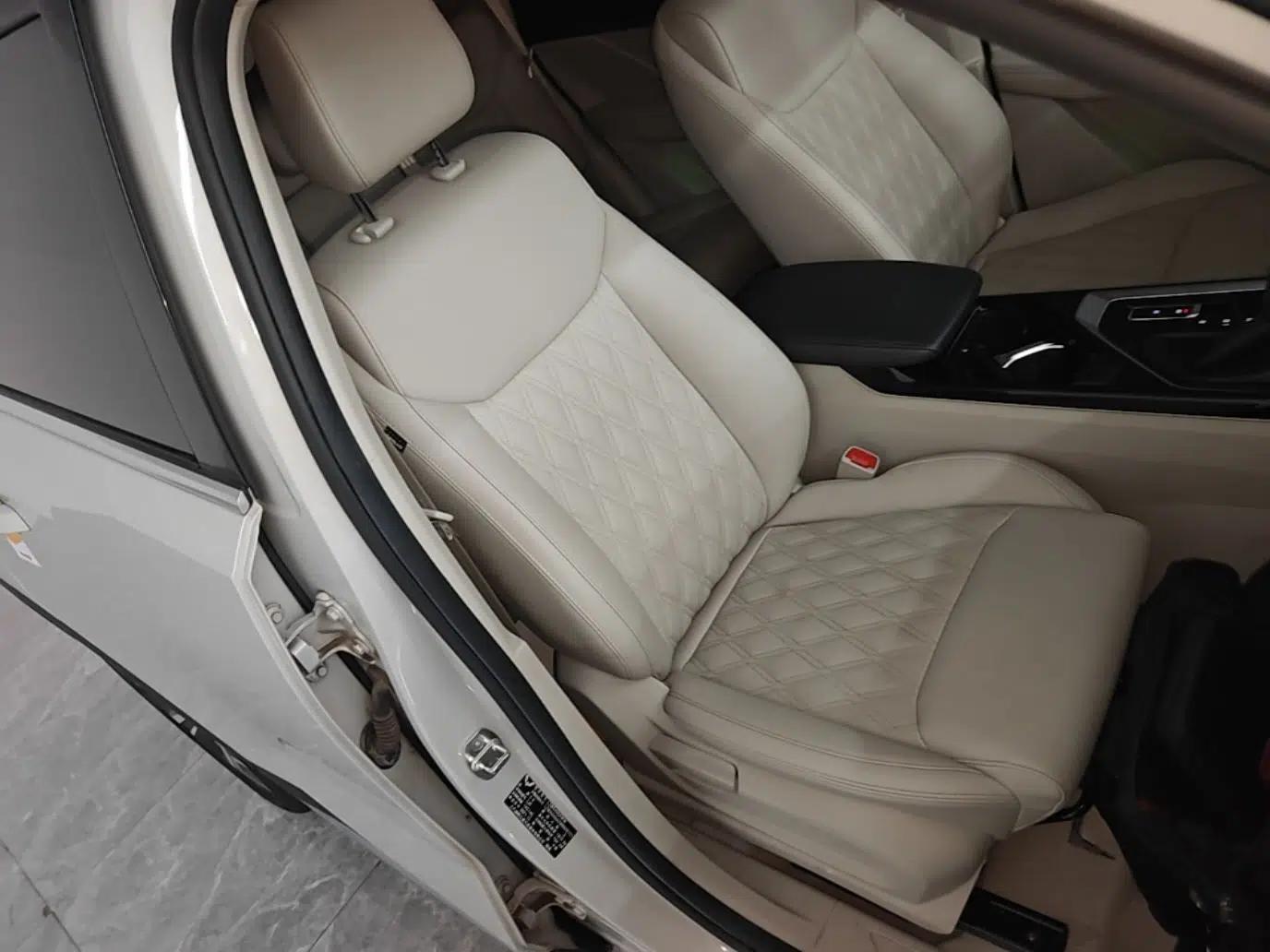 Wuling Asta 2021 1.5T CVT Star曜 Edition — миниатюра 19