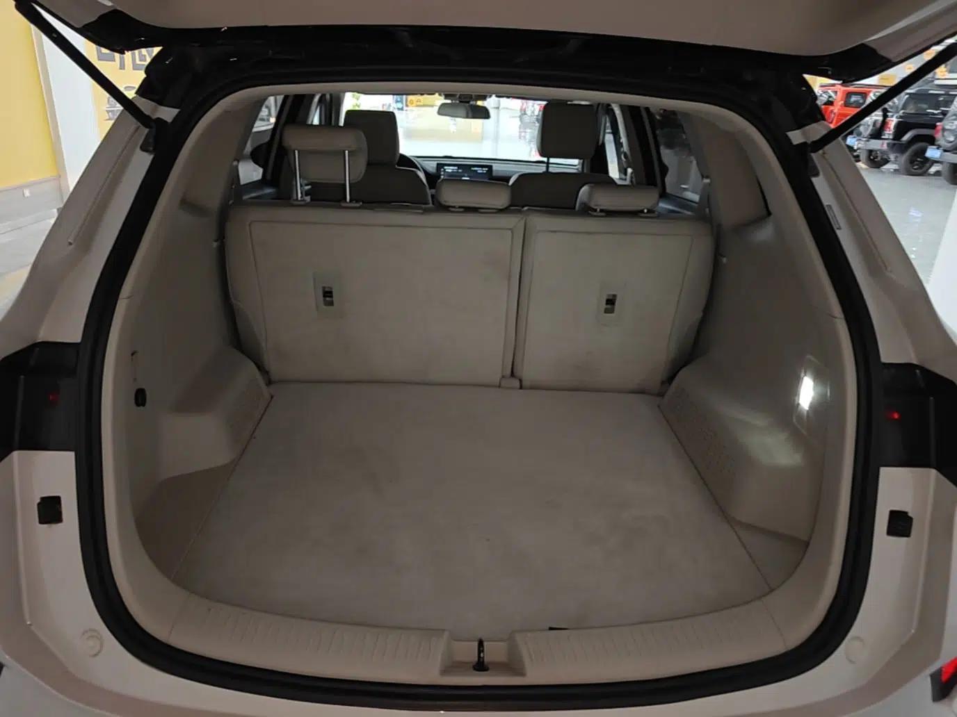Wuling Asta 2021 1.5T CVT Star曜 Edition — миниатюра 22