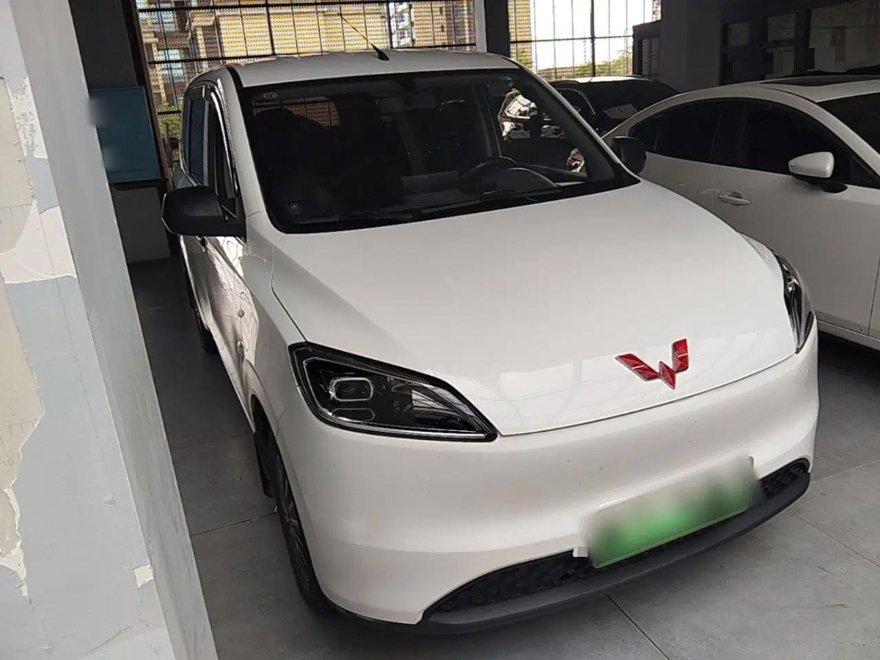 Wuling Hongguang New Energy 2024 All-Electric Model 300KM Standard Version — миниатюра 3