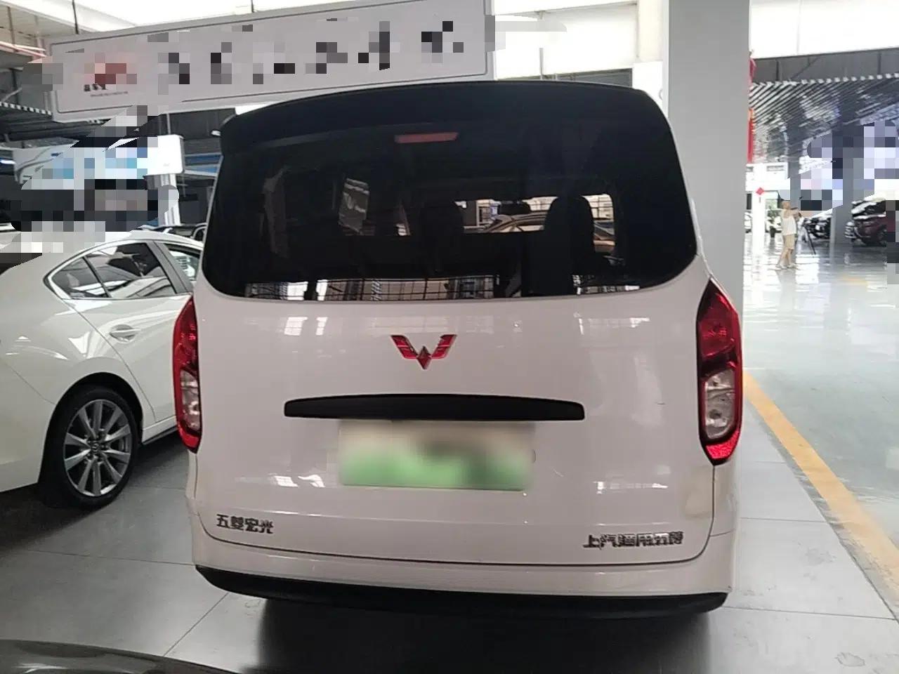 Wuling Hongguang New Energy 2024 All-Electric Model 300KM Standard Version — миниатюра 5