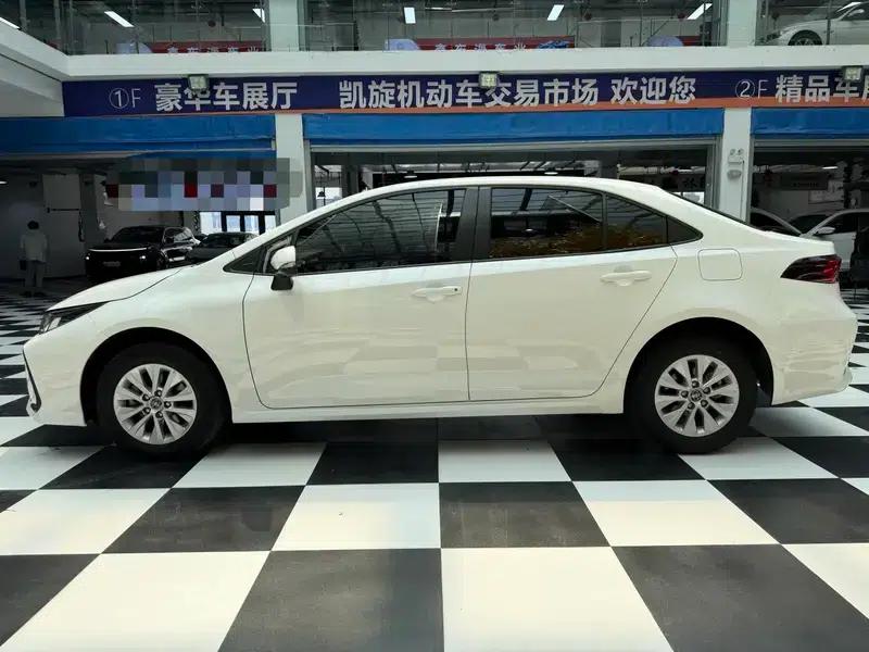 2022 Toyota Corolla 1.2T S-CVT Pioneer PLUS Edition — миниатюра 4