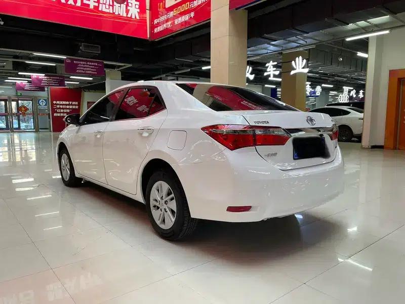 2017 Corolla 1.6L CVT GL — миниатюра 4