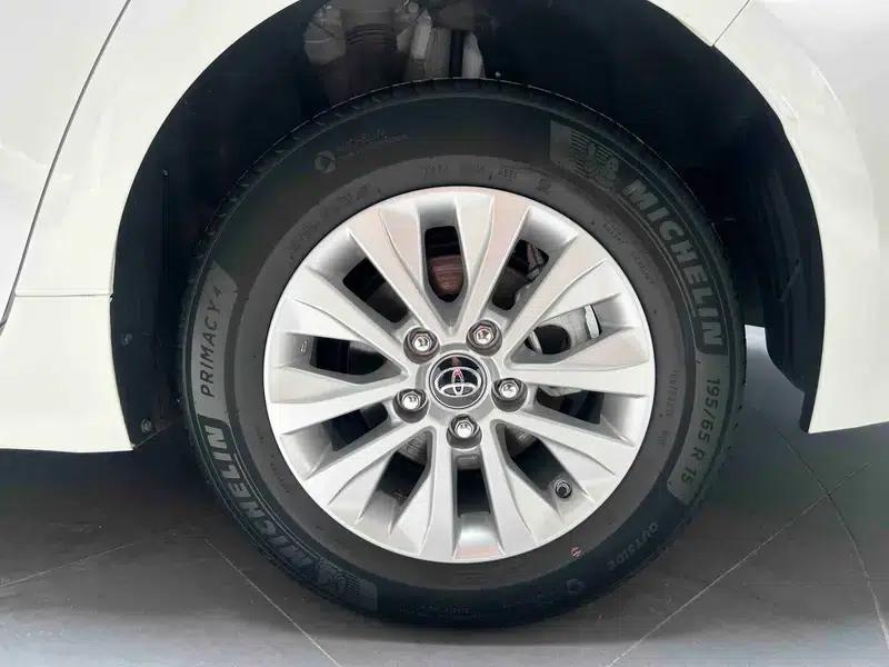 2021 Toyota Corolla 1.5L CVT Pioneer Edition — миниатюра 5