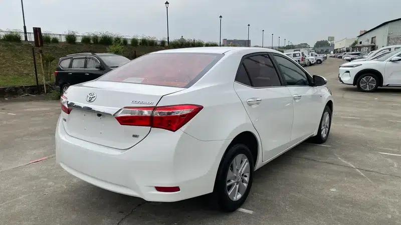 2014 Corolla 1.6L CVT GL — миниатюра 6